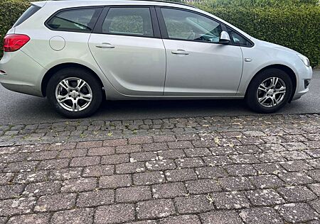 Opel Astra Sports Tourer Diesel 1.6 CDTI DPF ecoFLEX Sp