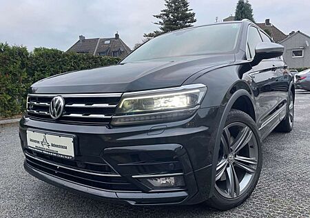 VW Tiguan Volkswagen Allspace R-Line 4Motion Navi LED Digitalt