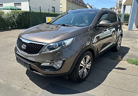 Kia Sportage Spirit 4WD Automatik Leder Panorama Navigation