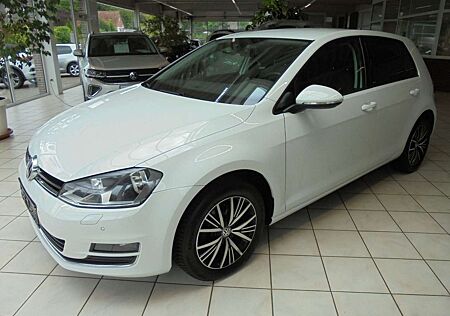 VW Golf Volkswagen VII Lim. Allstar/1Hd/Navi/Climat/GJR/SHZ/..