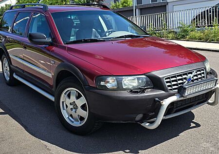 Volvo XC 70 XC70 D5 AWD, Tüv Neu, Klima,Standheizu AHk Xenon