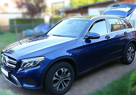 Mercedes-Benz GLC 250 GLC 4Matic 9G-TRONIC AMG Line Interieur