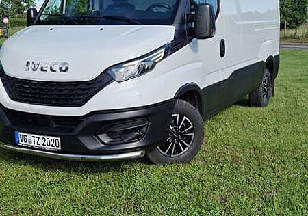 IVECO Daily 35 S 18H V