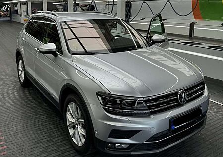 VW Tiguan Volkswagen 1.4 TSI 4Motion DSG Highline VERHANDLUNGSBASIS