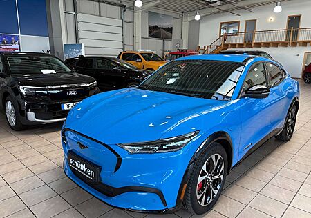 Ford Mustang MachE Extended Range AWD SYNC4, NAVI, Kamera, ALU
