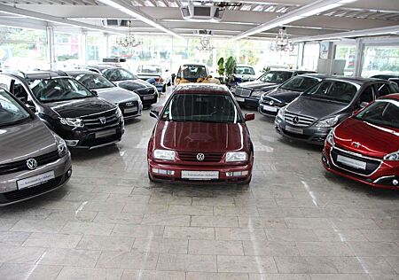 VW Vento Volkswagen 1.8 GLX *H-Zulassung*