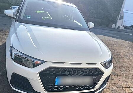Audi A1 25 TFSI Sportback advanced
