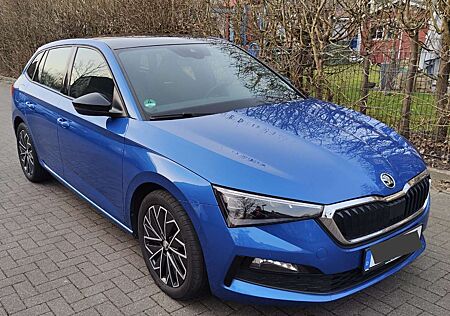 Skoda Scala 1.5 TSI DSG Style *Sportfahrwerk/-sitze/PAN/SHZ*