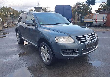 VW Touareg Volkswagen 3.0 V6 TDI DPF Automatik TÜV 6.25