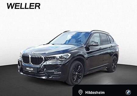 BMW X1 sDr 18i Sport Line Navi LED Tempo DAB Kam 18"
