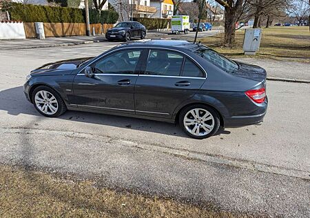 Mercedes-Benz C 220 CDI DPF Automatik BlueEFFICIENCY Avantgarde