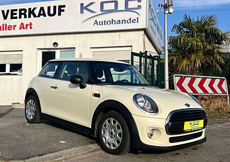 Mini ONE First / 8-Fach Bereift / Navi