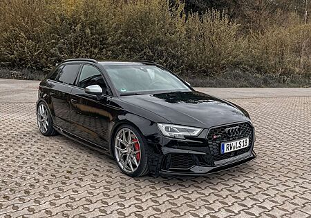Audi RS3 Sportback Quattro ohne OPF | Matrix | B&O | ACC