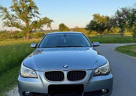 BMW 520i 520