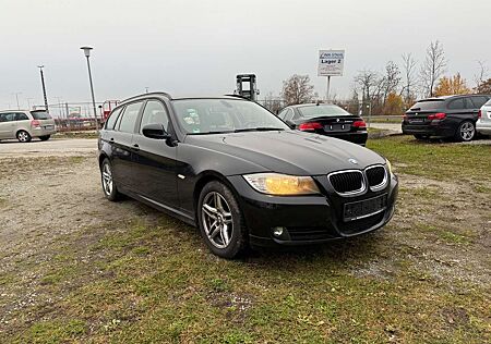 BMW 318i 318 Touring Facelift/temp/sitzh/Klima/LED/PDC/+