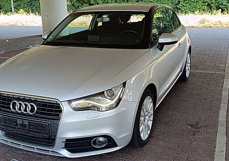 Audi A1 1.6 TDI Attraction