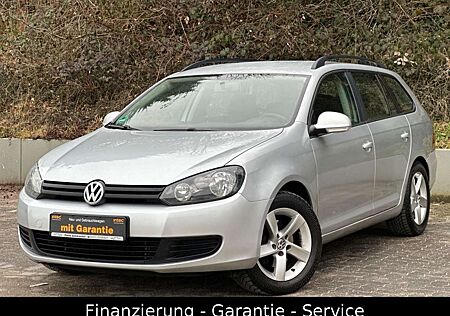 VW Golf Volkswagen 1.6 TDI Variant/WENIG KM/GEPFLEGT/TÜV NEU