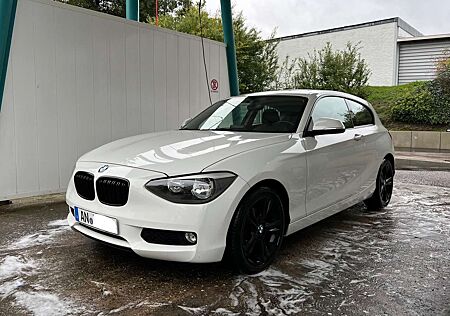 BMW 116 i - *Schiebedach*Automatik*