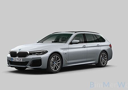 BMW 530 xD M Sport Panorama 360°DAB HiFi AHK Alarm