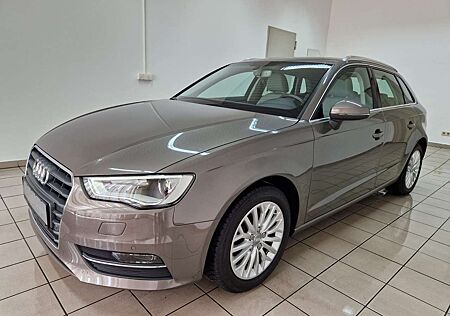 Audi A3 Sportback ambiente DSG Leder Navi Xenon Shz. PDC