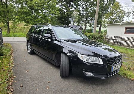 Volvo V70 D3 Linje Svart