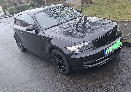 BMW 116i 116 122 ch Premiere