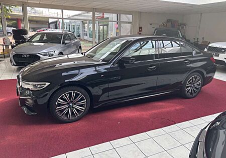 BMW 330 e Lim. M Sport NAVI+LED+KAM+LEDER+LIVE COCPIT