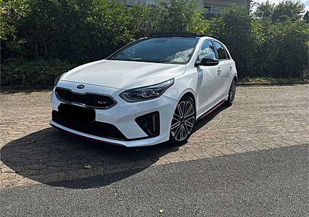 Kia Cee'd Ceed / GT