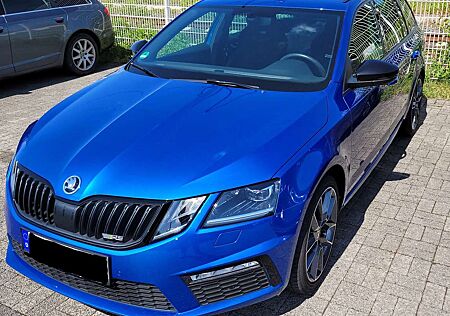 Skoda Octavia Combi 2.0 TSI DSG RS