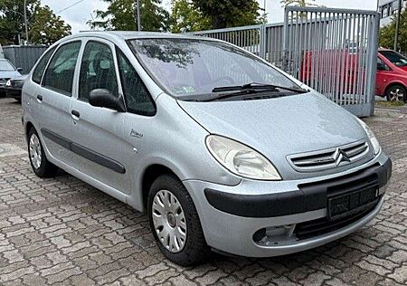 Citroën Xsara Picasso Citroen 1.8 16V Parksensor Klima checkheft