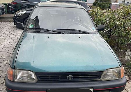 Toyota Starlet 1.3 XLi