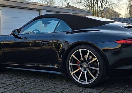 Porsche 991 911 Carrera 4 Cabriolet PDK Black Edition