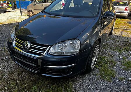 VW Jetta Volkswagen Sportline Sitzheizung, Klimaanlage Navigation