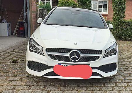 Mercedes-Benz CLA 180 AMG Line