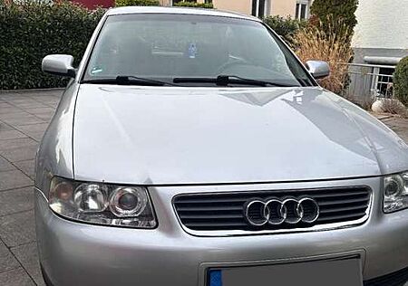 Audi A3 1.6 Ambition