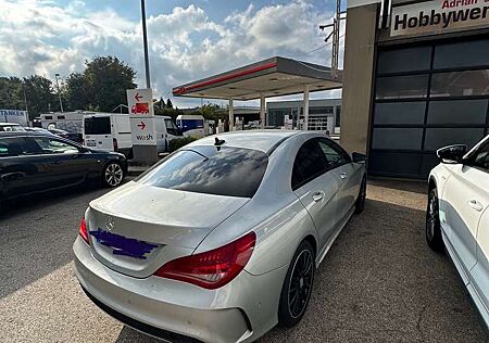 Mercedes-Benz CLA 200 7G-DCT AMG Line