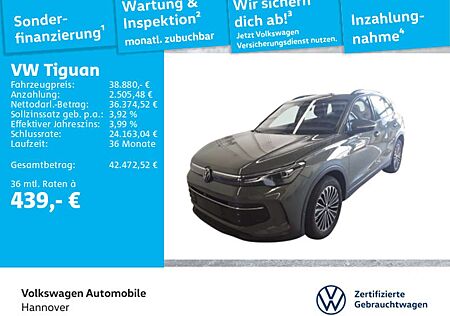 VW Tiguan Volkswagen 1.5 eTSI DSG Life Navi AHK Pano STHZG Kam
