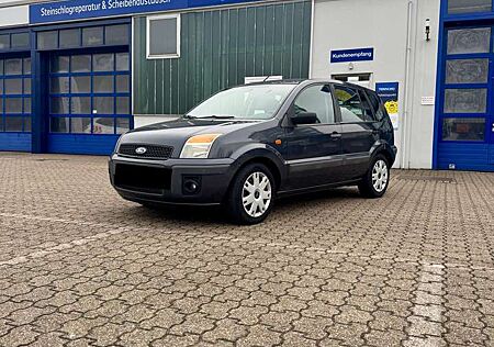 Ford Fusion 1.6 TDCI *TÜV NEU*4TÜRER*SERVICE*ALLWETTER*AHK*