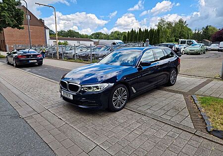 BMW 530 d Touring Sport Line*1.Hand*StHz*HUD*AHK*