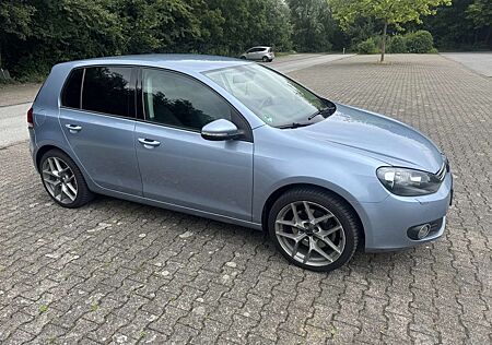 VW Golf Volkswagen 1.4 TSI Team