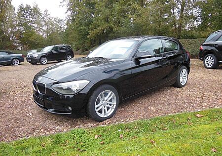 BMW 114 i KLIMA/ALU 16" M+S/SHZ/EINPARKHILFE/TÜV NEU!
