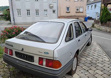Ford Sierra L