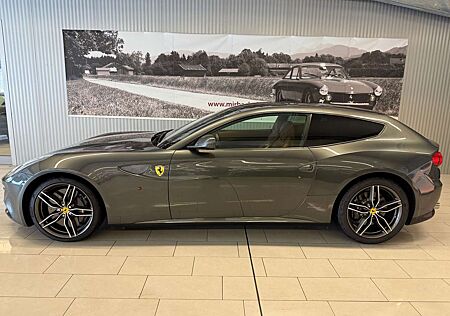 Ferrari FF - Four (Sitze, Allrad) - Shooting Brake