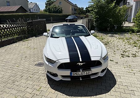 Ford Mustang Convertible 5.0 Ti-VCT V8 Aut. GT US