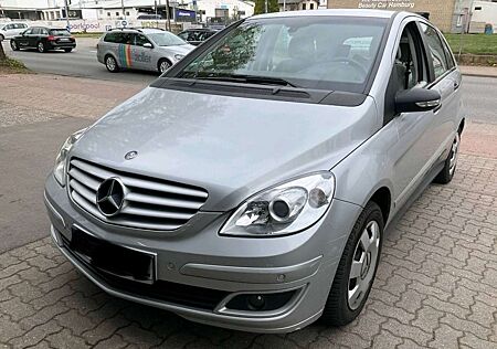 Mercedes-Benz B 180 Automatik Klima 2 Hand Preis inkl Neu Tüv