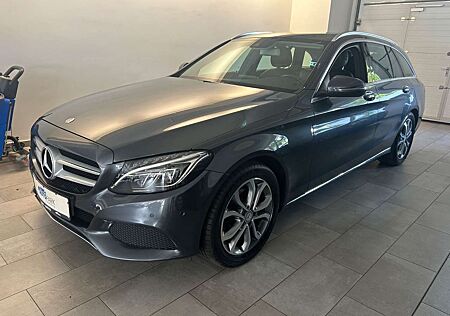 Mercedes-Benz C 180 T CGI *Burmester *LED *