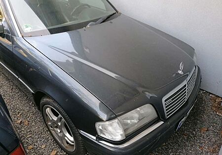 Mercedes-Benz C 280 Autom.Leder.Klimatr+SD,AMGAlus,Tü10.25.