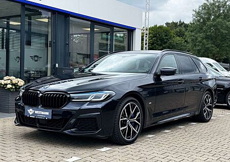 BMW 540 d xDrive M Sport/HEAD-UP/ HYBRID/KAMERA/SHZ/