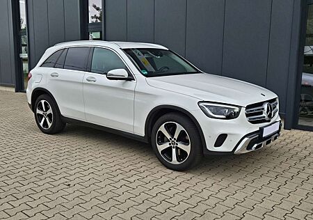 Mercedes-Benz GLC 220 d 4M AHK 5xHigh-End KeylGo AR Distr. Memory
