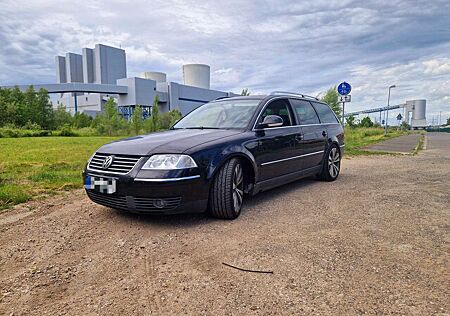 VW Passat Variant Volkswagen 1.9 TDI Highline